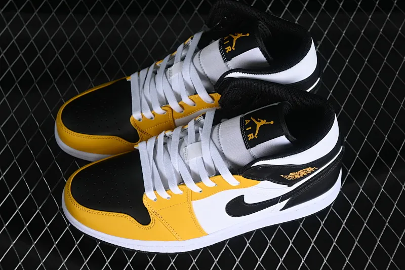 All categories Air Jordan Jordan series basketball shoes Air Jordan 1 Mid Air Jordan 1 Mid AJ1 Joe 1 white black yellow Chinese culture and leisure sneakers DQ8426-701